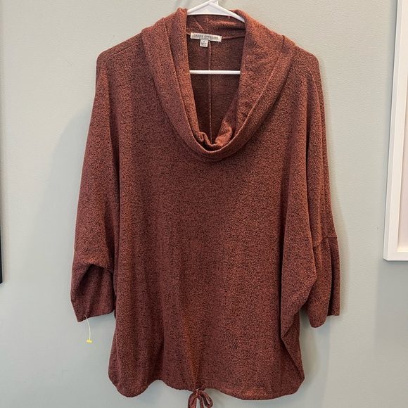 Green Envelope Tops - GREEN ENVELOPE brown w/black flecks Dolman Sleeve Drawstring Waist Cowl Neck (L)